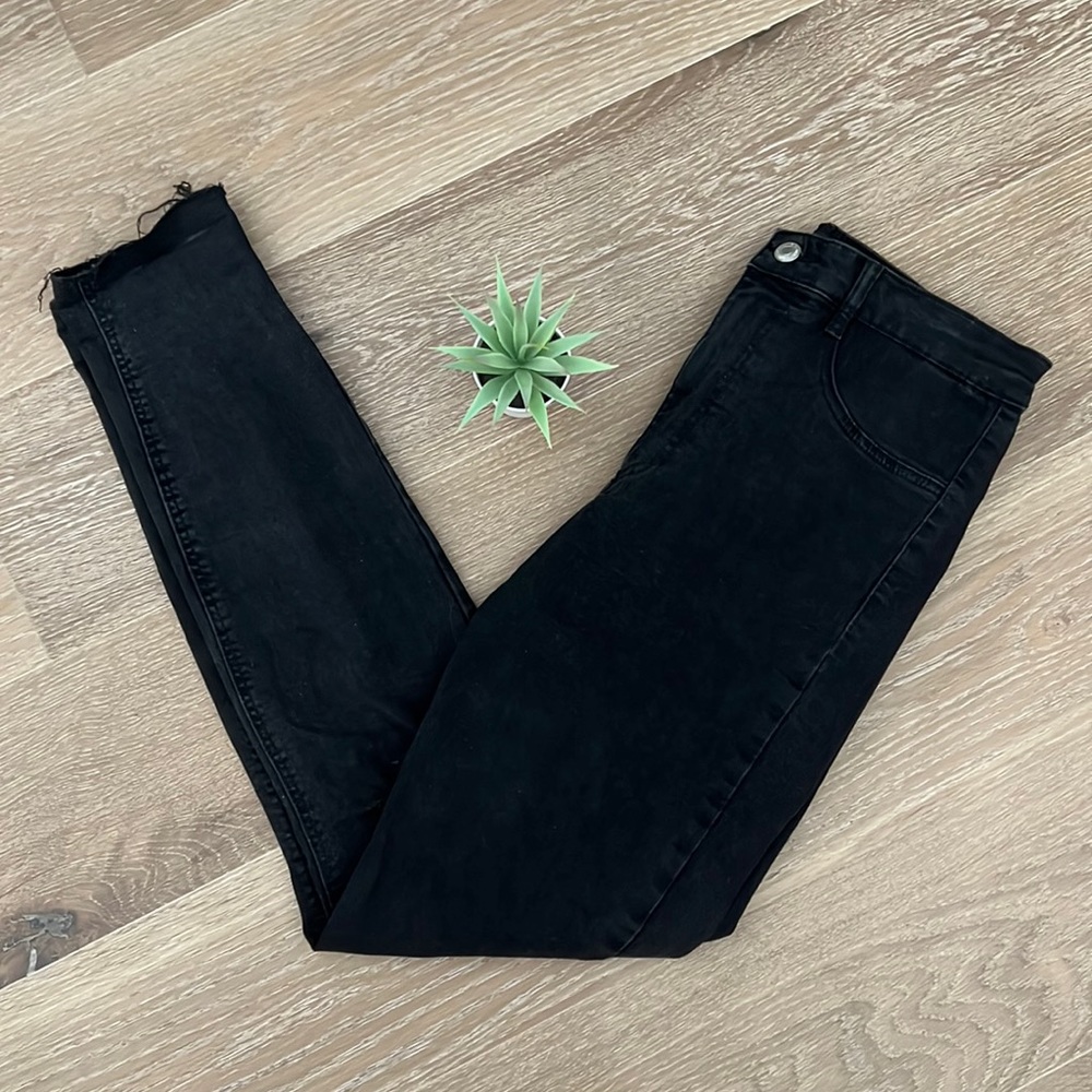 Zara High-Rise Distressed Knee Jeggings